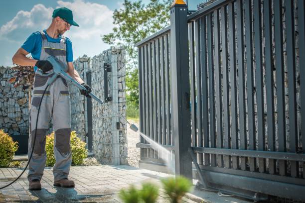 Best Parking Lot and Garage Cleaning  in Bayonet Point, FL
